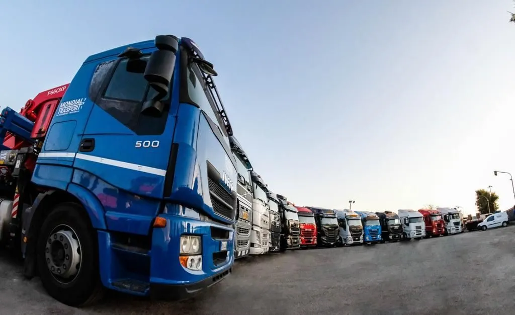 Mondial Trasport S.R.L. - Logistica e trasporti eccezionali